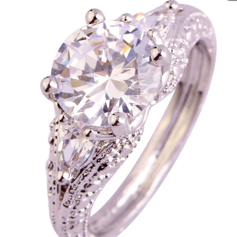 Cz ring